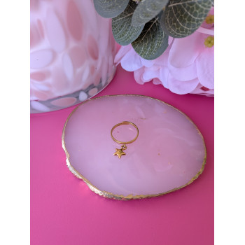 Bague fine pendentif étoile.
