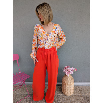 Blouse légère fleurie...