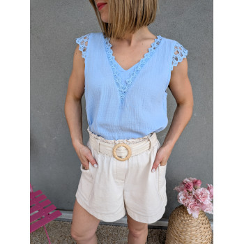 Blouse pastel gaze de coton.