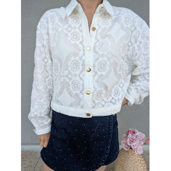 Petite veste brodé.