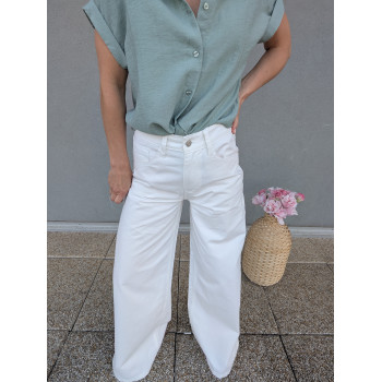 Jean large blanc.