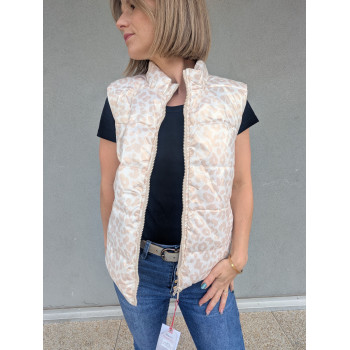 Doudoune sans manche.