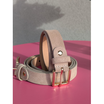 Ceinture beige.