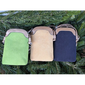 Pochette téléphone.