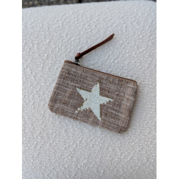 Petite pochette étoile.