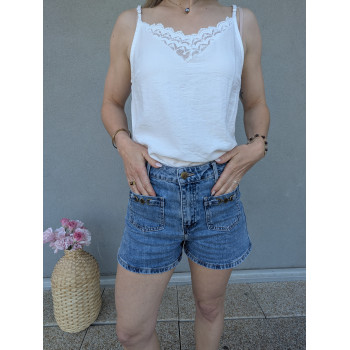 Short en jean tendance.